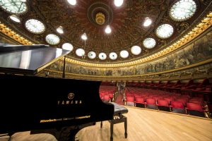 Yamaha Flügel im Opernsaal Yamaha Flügel im Opernsaal