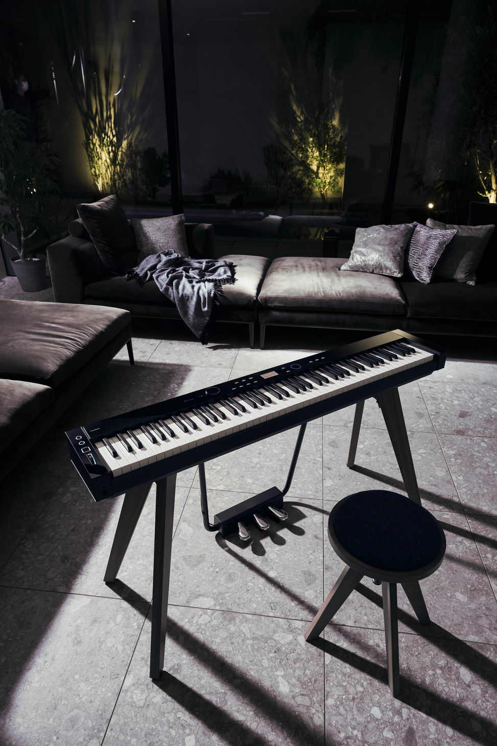 PX-S7000BK_MOODPIC_JAPAN_2022_0613_c8365 Casio Privia PX-7000 ambiente