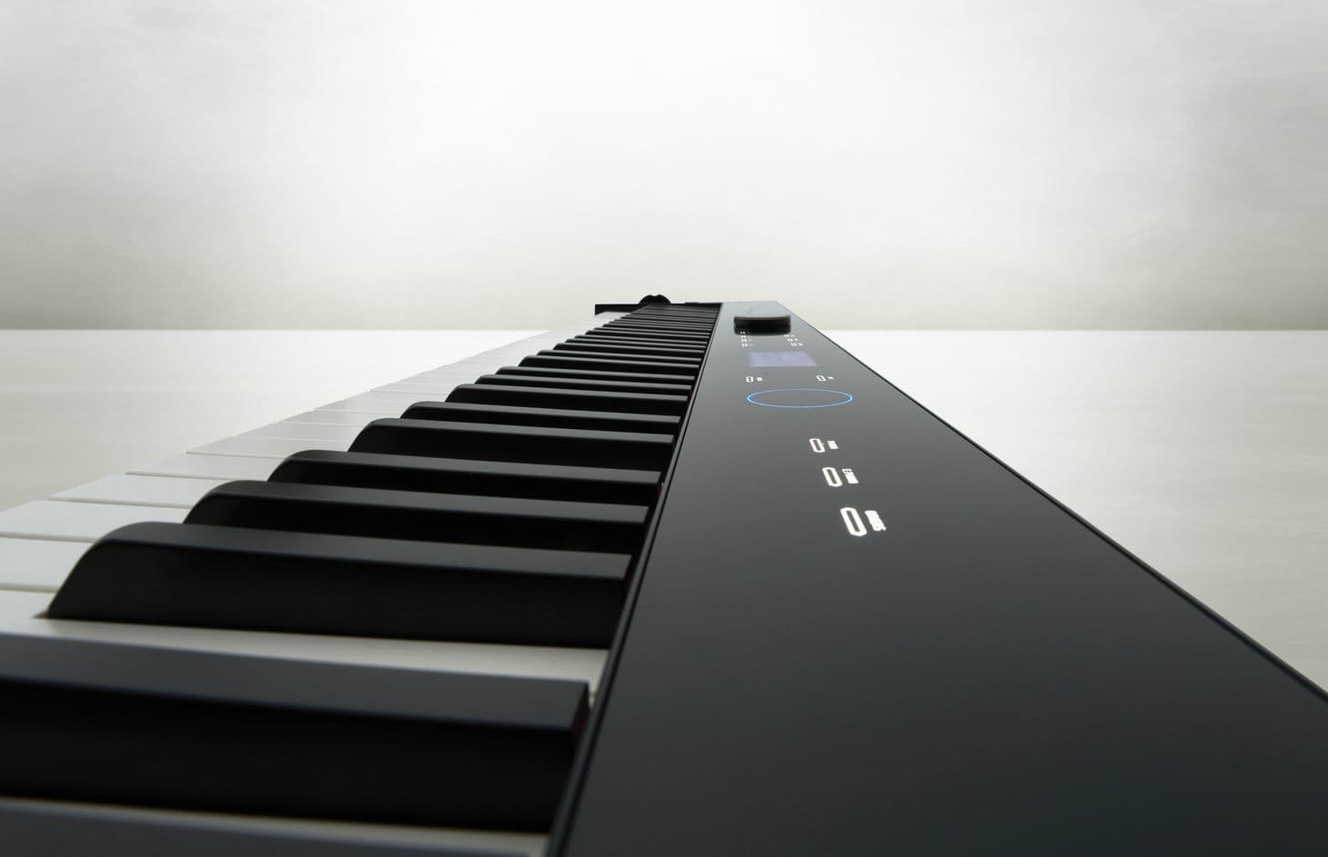 PX-S7000BK_MOODPIC_JAPAN_2022_PX_S7000_BK Casio Privia PX-7000 close