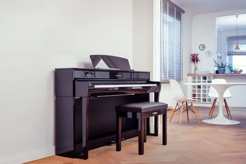 CLP745_PE_Product02 Yamaha CLP 745 PE Lifestyle