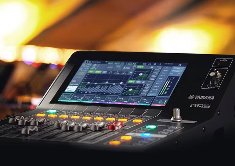 DM3-image-live-sound Yamaha DM3 Live FOH