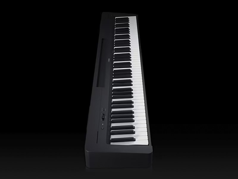 05-P-143-Features-Minimalistic-Design_690b9c6b5065c06d00cc94698f897767 P145 miminal design