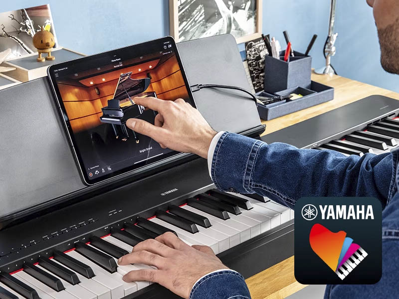 P-225-Features-SmartPianist Yamaha P225 with smartpianist und Ipad