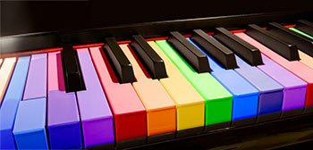 adobeStock_keyboard_RGB Piano Tastatur bunt fancy